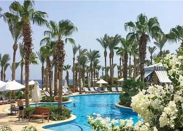 Gorgeous, Private Four Seasons 2-bedrooom - Access, Red Sea Views & Luxury Comfort Dağ evi