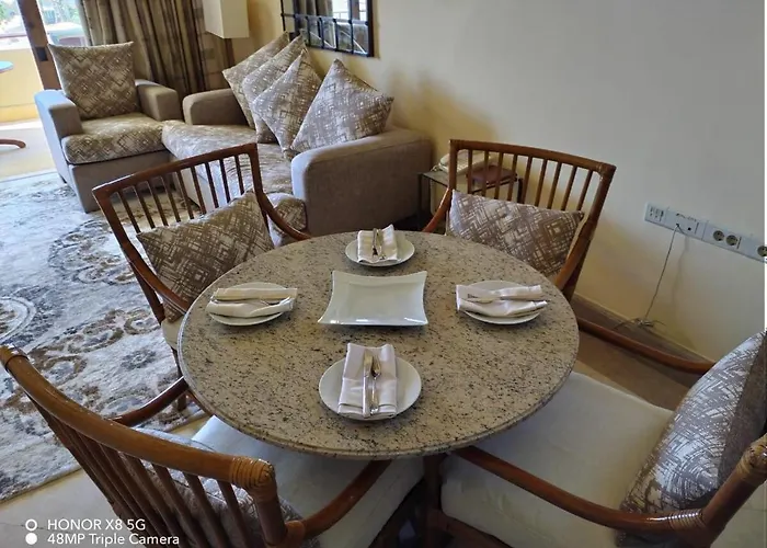 Gorgeous, Private Four Seasons 2-bedrooom - Access, Red Sea Views & Luxury Comfort Dağ evi Şarm El-Şeyh