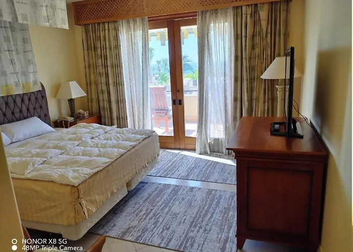 Gorgeous, Private Four Seasons 2-bedrooom - Access, Red Sea Views & Luxury Comfort Dağ evi *